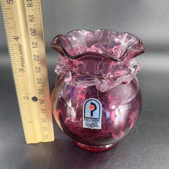 Vintage Pilgrim Cranberry Ruffled Round Vase Bowl Hand Made With Sticker Glass - Picture 3 of 12